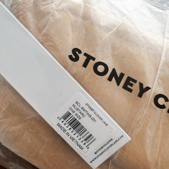 NWT STONEY CLOVER LANE Fanny Pack Classic Nylon Mustard Pasta - Picture 3 of 3